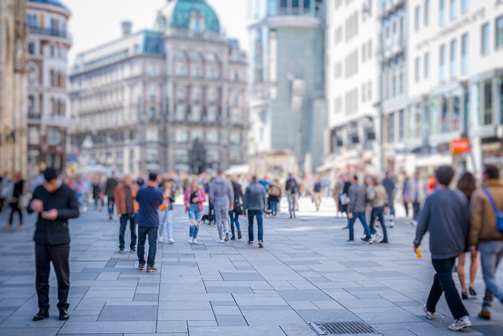 High Streets & Town Centres Week 33, 2024: London Footfall Up